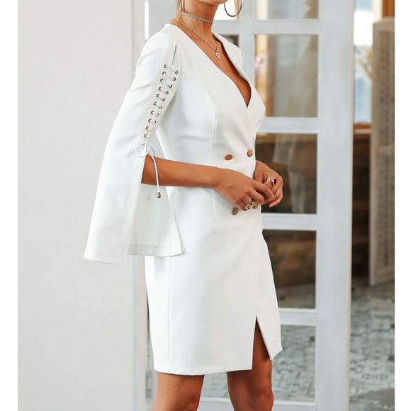 💕HOST PICK💕Elegant dress Lace up Double Breasted - Picture 3 of 8